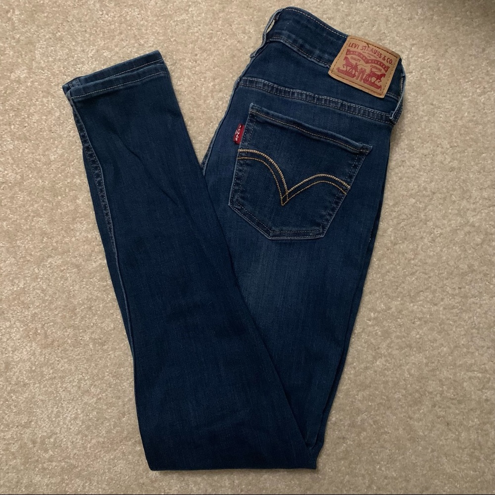 Levi’s 535 Super Skinny Jeans